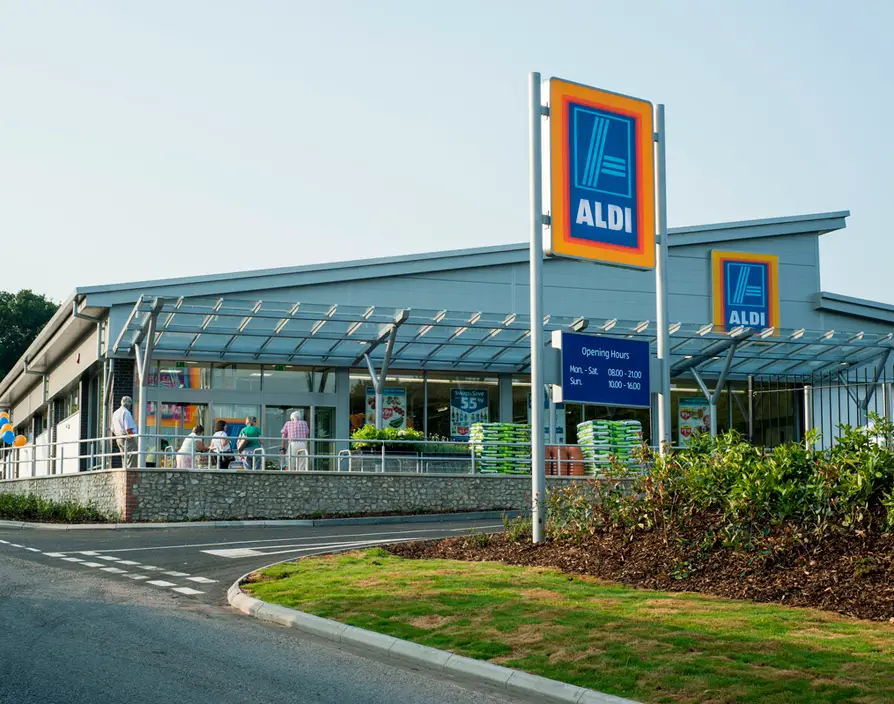 Aldi set to launch online