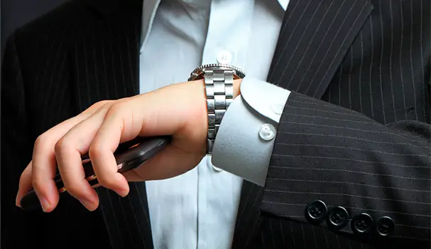 Late payment 'costs SMEs ten hours per week'