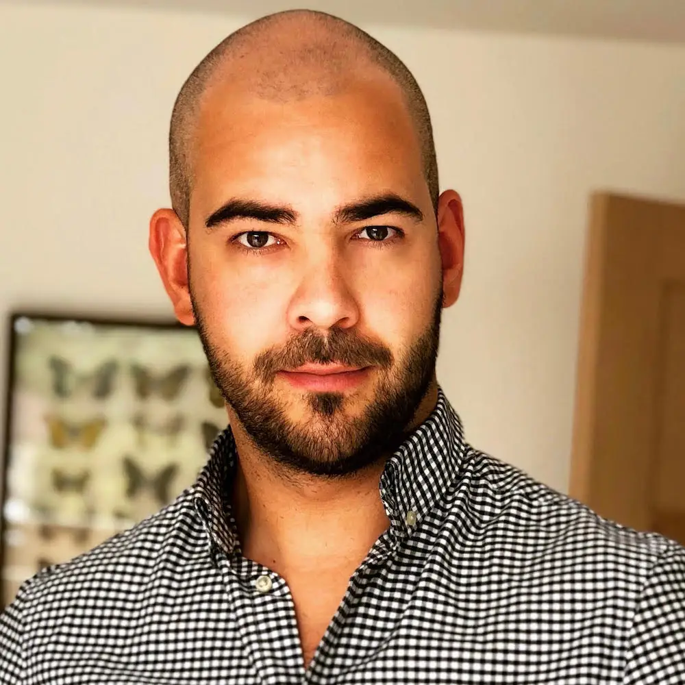 Leon Emirali