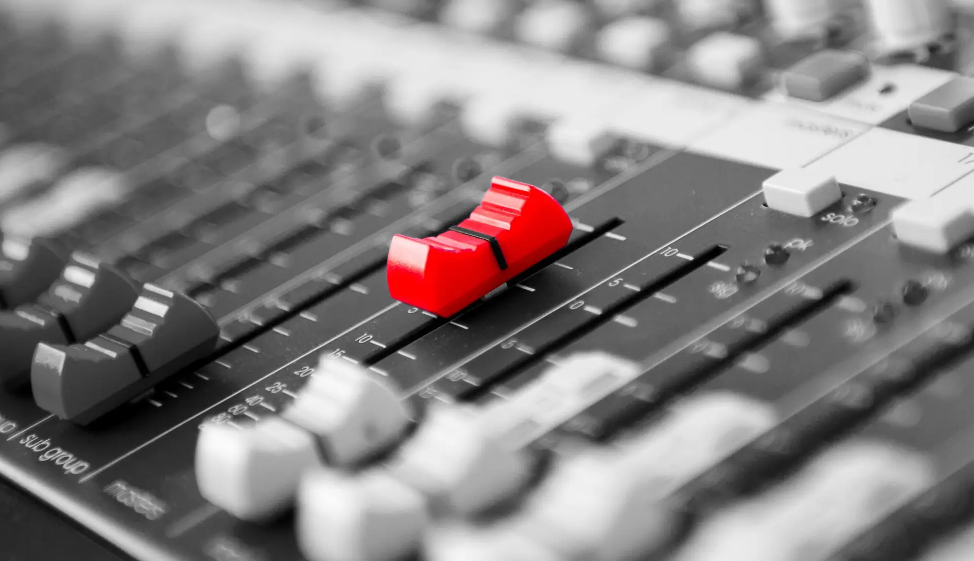 New findings reveal the benefits of song in the shopping environment