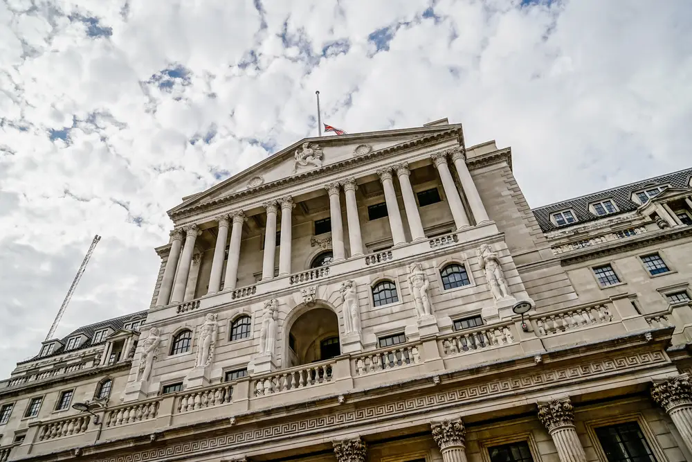 Small businesses react to rumoured interest rate cut