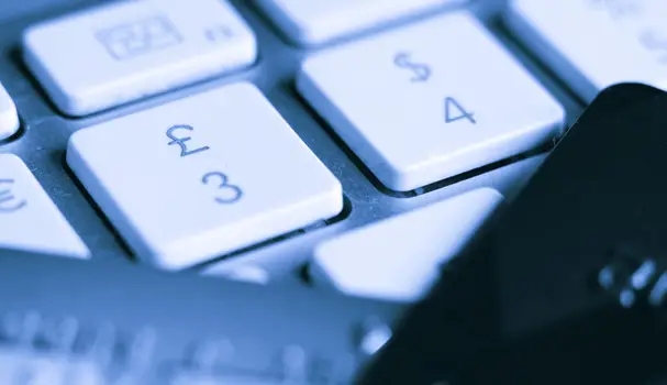 Small firms ignoring online miss out on £13bn a year