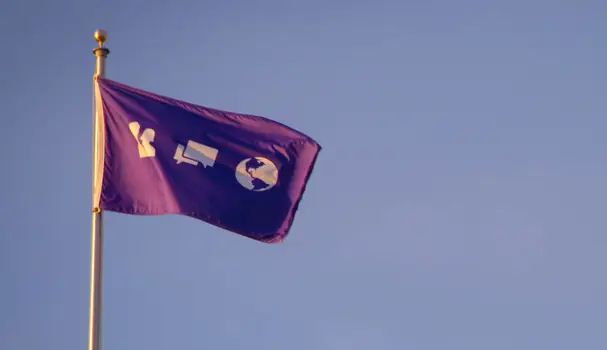 Facebook plants flag in mobile sector with $19bn WhatsApp acquisition