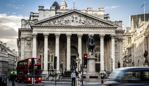 UK rate of inflation falls to just 0.5%