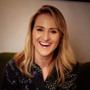 Lucy Mullins