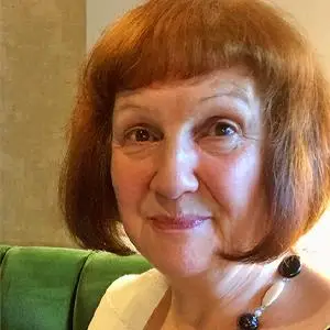Elaine Cox