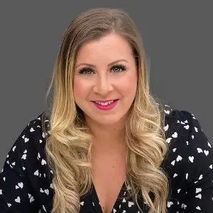 Laura Weaving