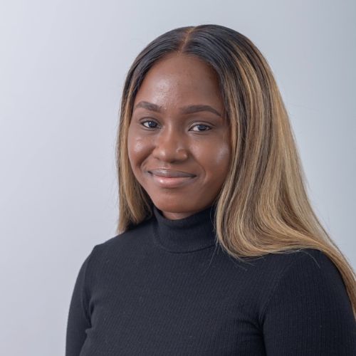 Dr Evelyn Oginni