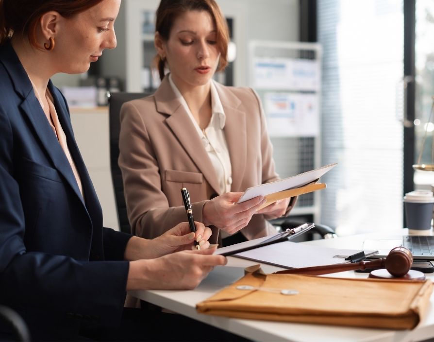Discover six UK employment law changes coming in 2027 and how employers can prepare for reforms affecting dismissal, hiring and flexibility.