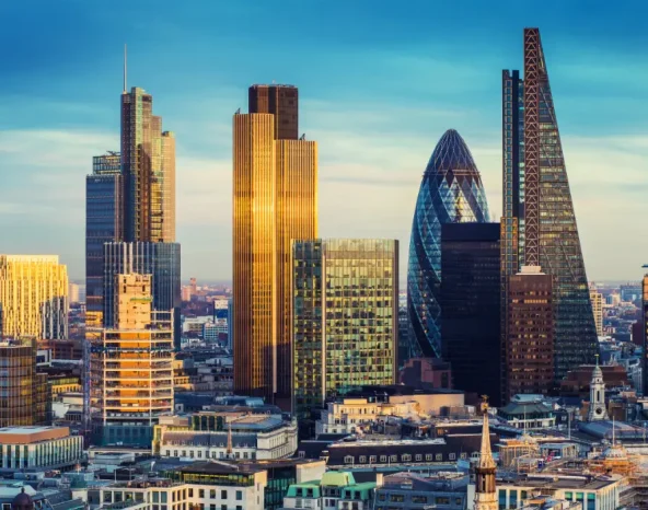 Best UK banks for international transfers 2022