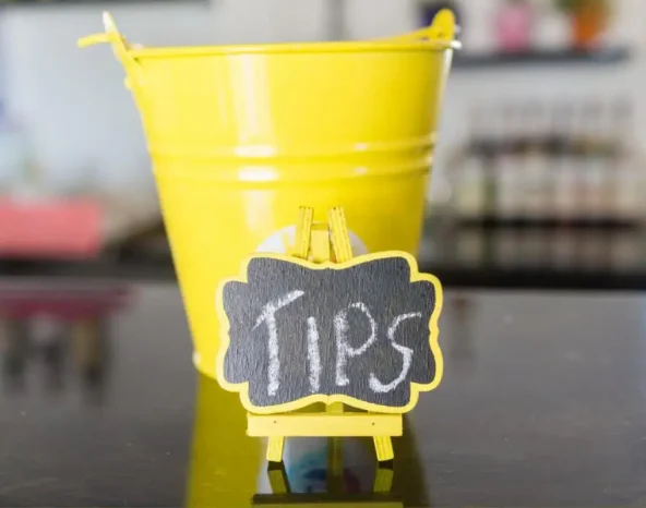 Government shelves plans to let staff keep 100% of tips