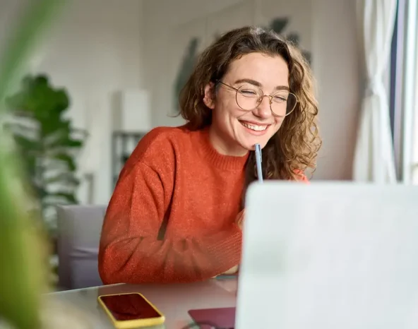 Female remote workers outperform male counterparts