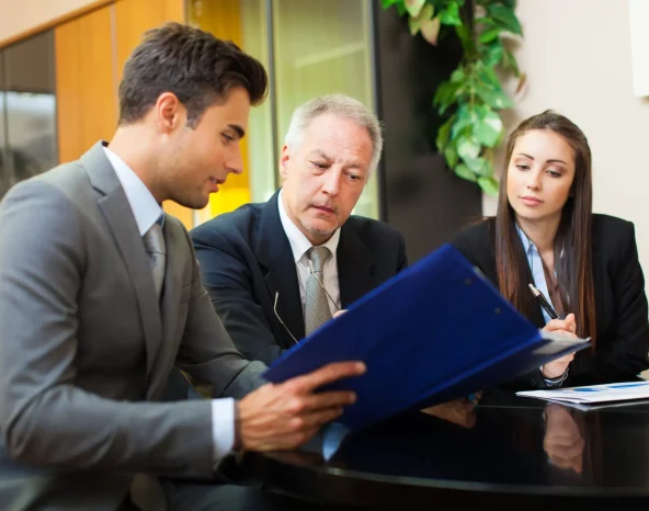 Many SME owners find themselves frustrated when they consult a lawyer or accountant, because the advice they receive feels generic, instead of tailored to the individual needs of their business.