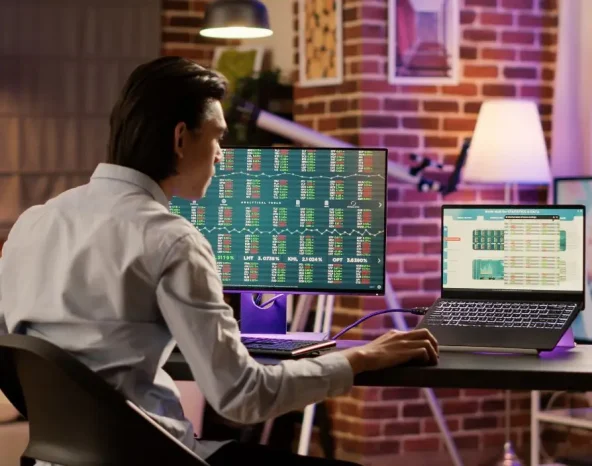 Learn how UK SMEs use data-driven analysis, real-time insights, and AI tools to improve hedging decisions and manage financial risk with confidence.