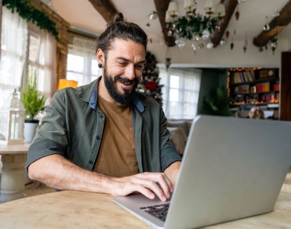 Small businesses are leading AI adoption in the UK, using automation and AI tools to boost productivity, improve efficiency and unlock sustainable business growth.