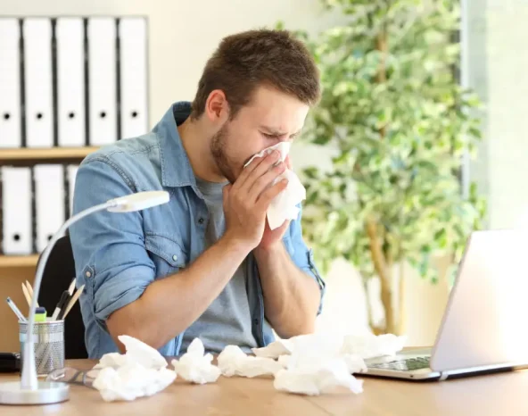 Simple hacks to reduce workplace winter sickness