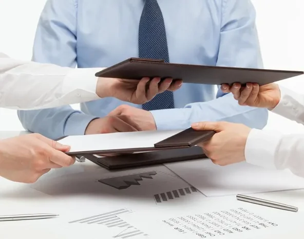 The difference between contract assignment and novation