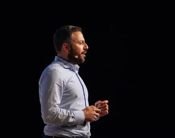 Three things you’ll find on Avi Meir’s CV: The Israeli army